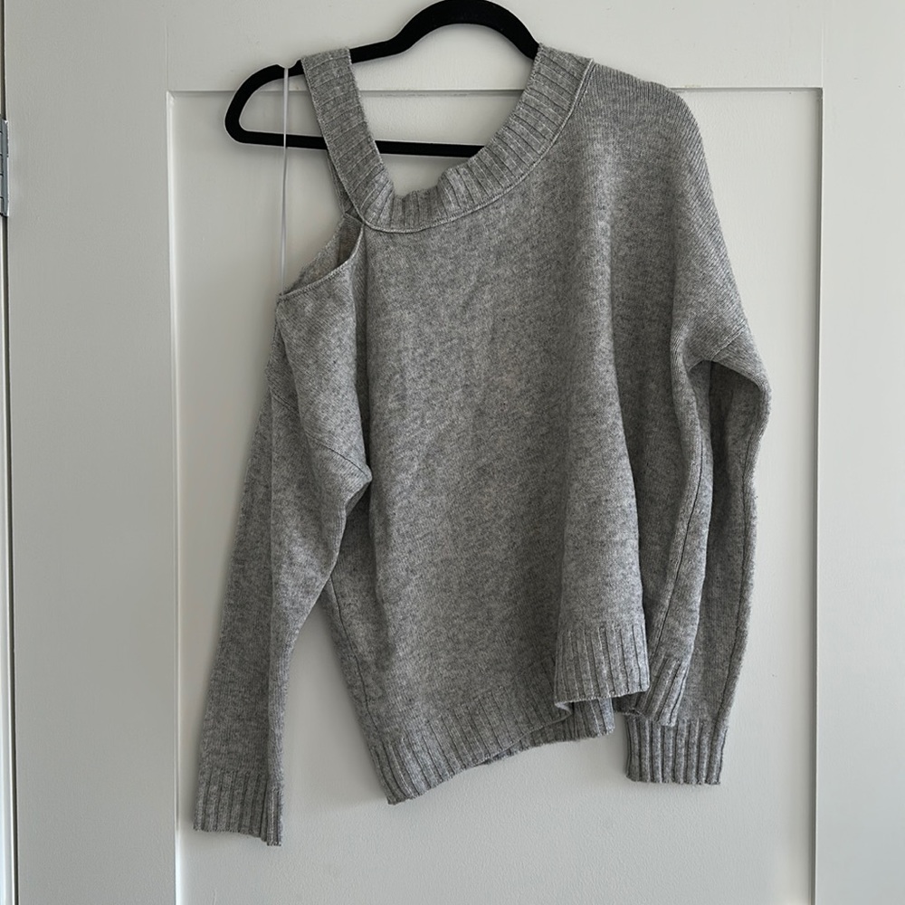 Never worn cut out shoulder Vince sweater